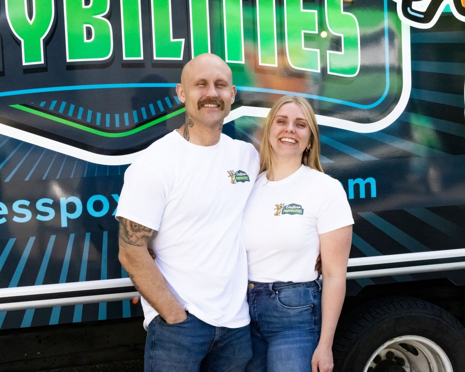 Alosha & Taylor Pederson.